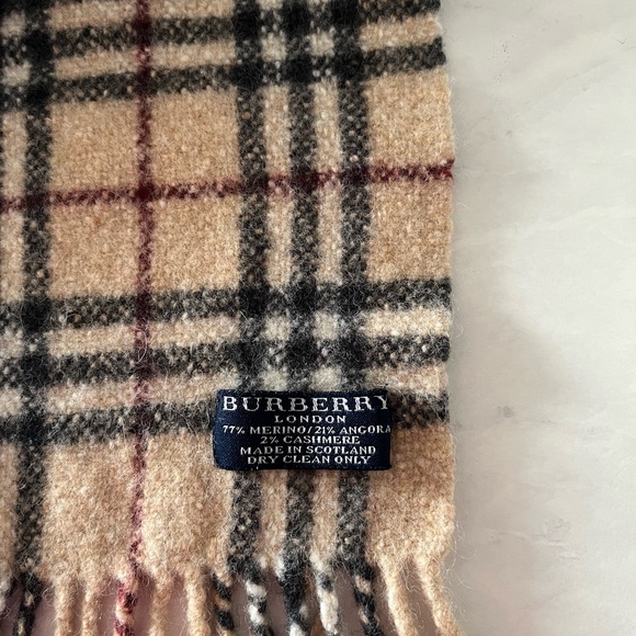 Vintage Burberry merino angora cashmere Nova check scarf - Picture 2 of 5